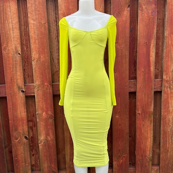Boohoo Silky Mesh Sleeve Midaxi Women’s Dress Lime Size 10 - Picture 3 of 13
